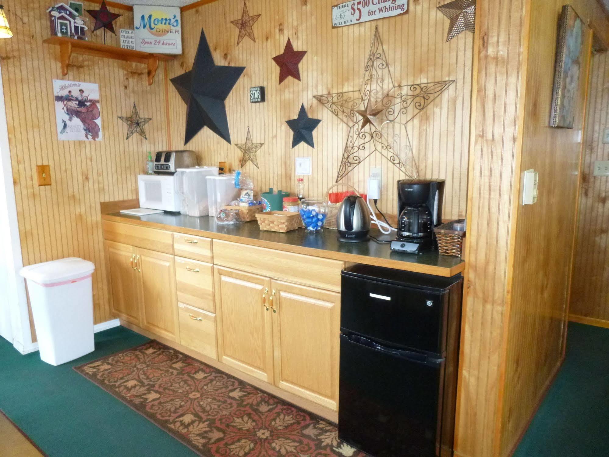 פולמן Cougar Land Motel מראה חיצוני תמונה